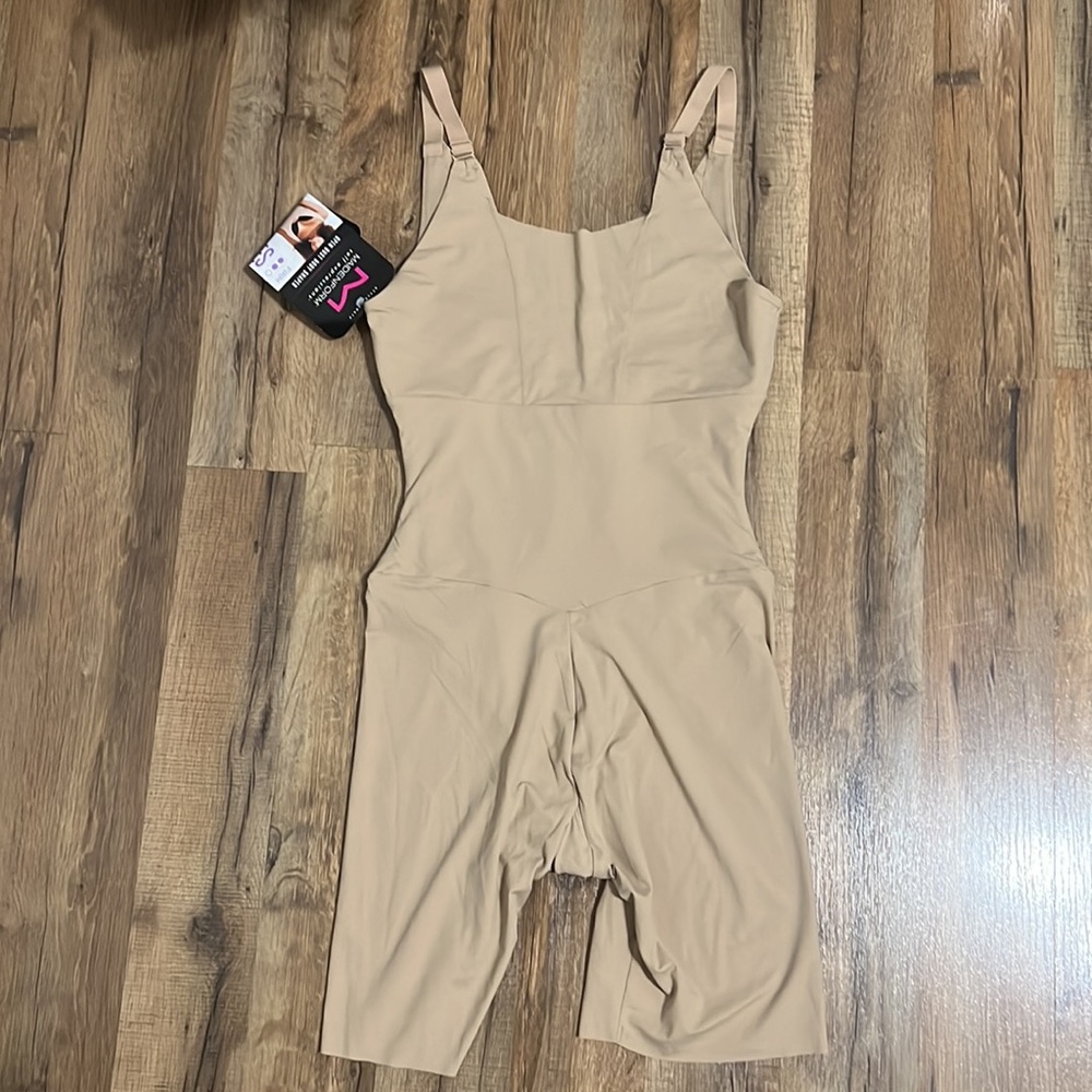 MaidenForm Body Shaper - Picture 4 of 7